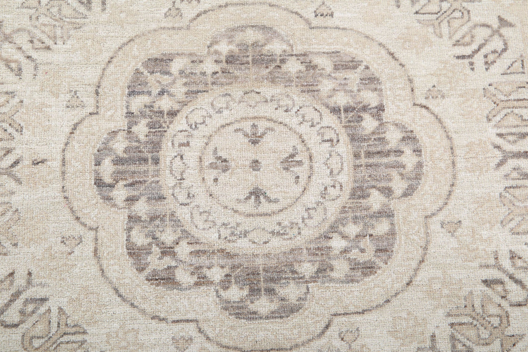 Hand Knotted Fine Mamluk Wool Rug 3' 5" x 9' 5" - No. AT83161