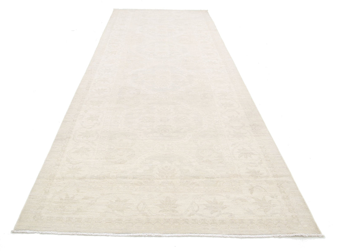 Hand Knotted Fine Serenity Wool Rug 5' 2" x 15' 0" - No. AT20530