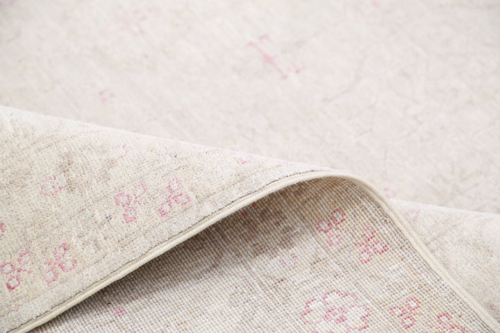 Hand Knotted Fine Serenity Wool Rug 8' 3" x 10' 0" - No. AT13395