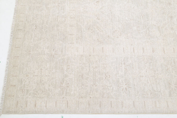 Hand Knotted Fine Serenity Wool Rug 8' 0" x 9' 9" - No. AT21438