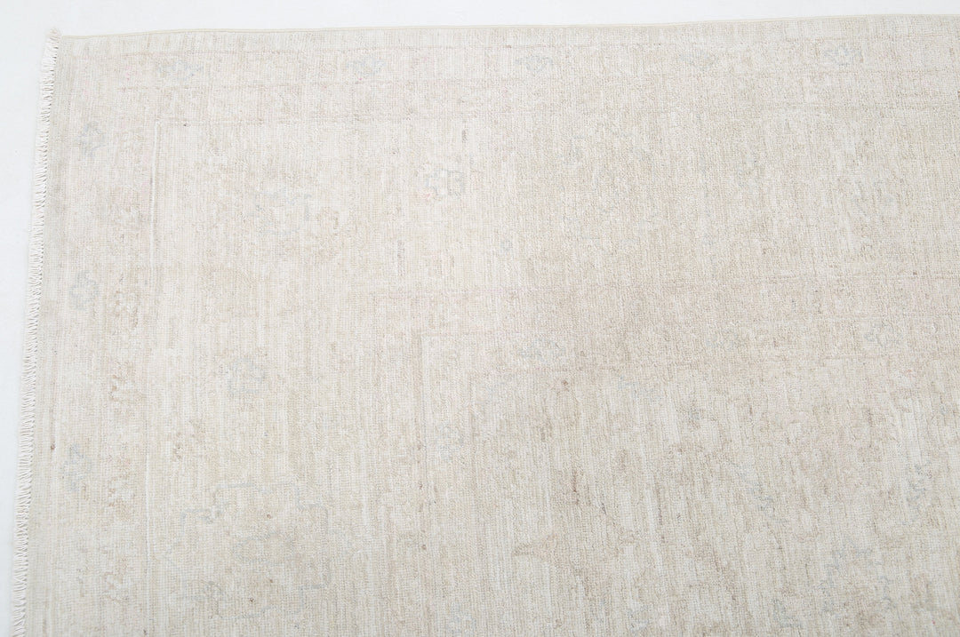 Hand Knotted Fine Serenity Wool Rug 8' 2" x 10' 1" - No. AT63461