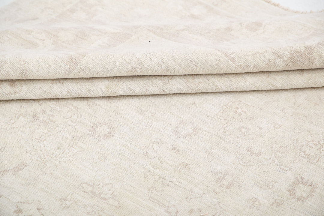 Hand Knotted Fine Serenity Wool Rug 8' 10" x 11' 8" - No. AT67148