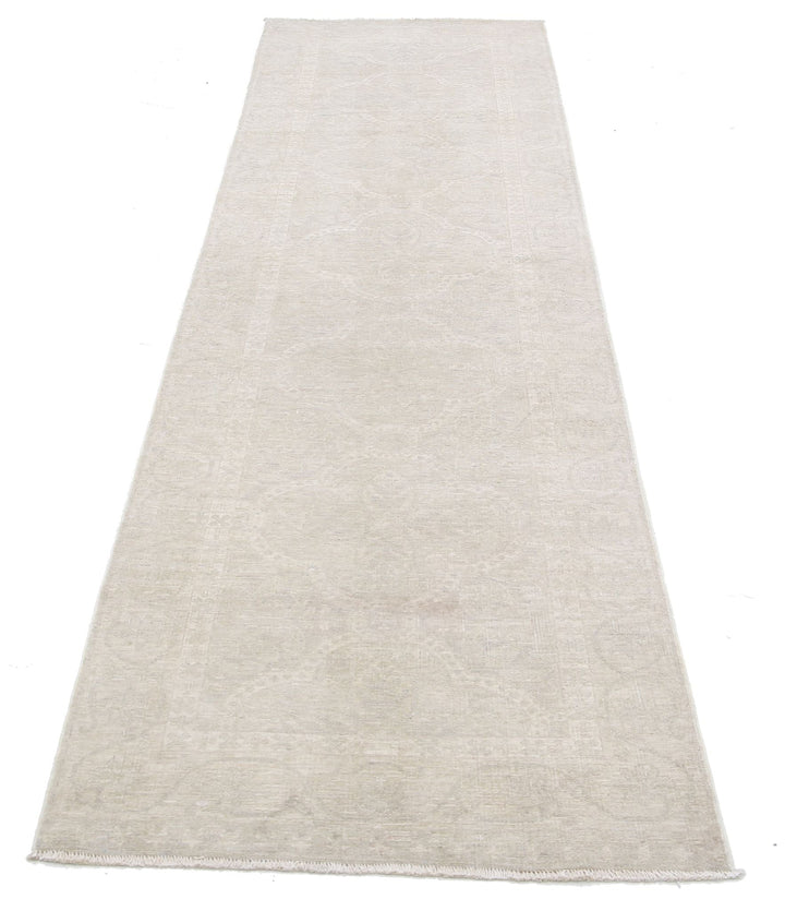 Hand Knotted Fine Serenity Wool Rug 2' 9" x 10' 6" - No. AT68242