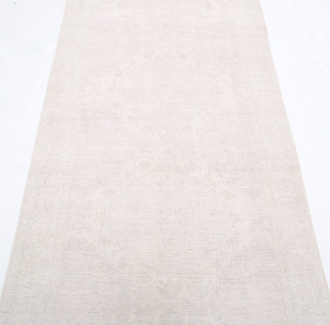 Hand Knotted Fine Serenity Wool Rug 2' 11" x 9' 2" - No. AT53991