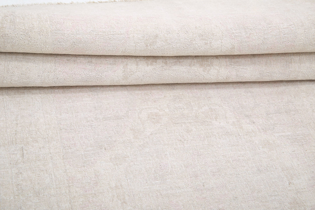 Hand Knotted Fine Serenity Wool Rug 2' 11" x 9' 2" - No. AT53991