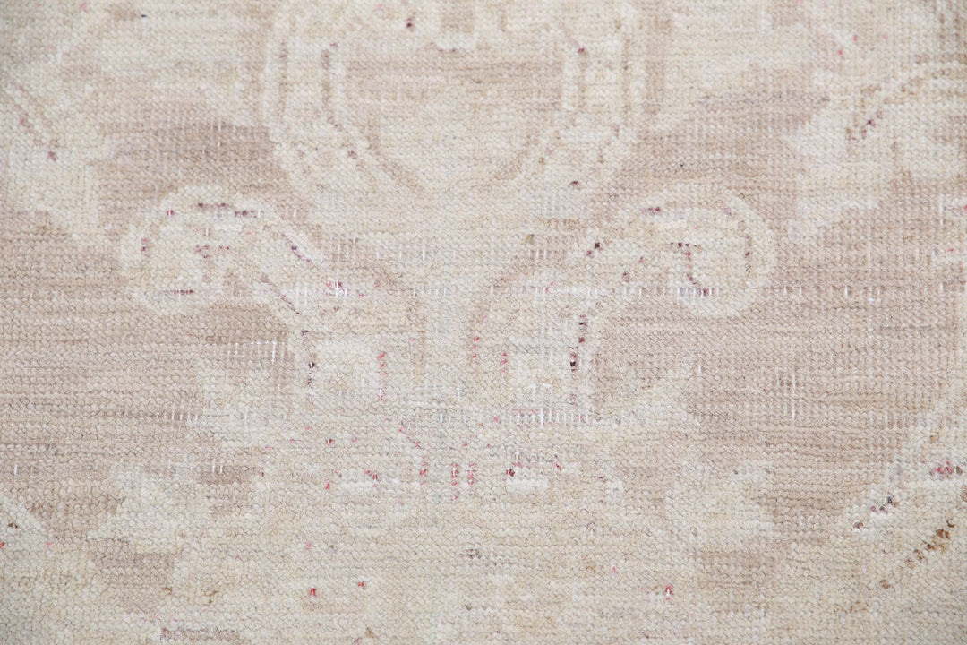 Hand Knotted Fine Serenity Wool Rug 7' 9" x 9' 6" - No. AT96354