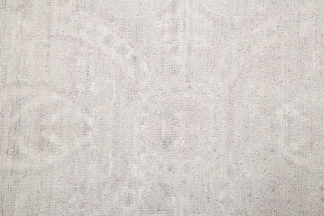 Hand Knotted Fine Serenity Wool Rug 2' 11" x 10' 4" - No. AT11901