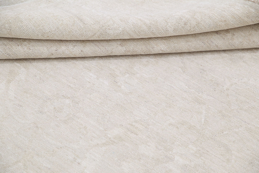 Hand Knotted Fine Serenity Wool Rug 5' 9" x 8' 7" - No. AT98175