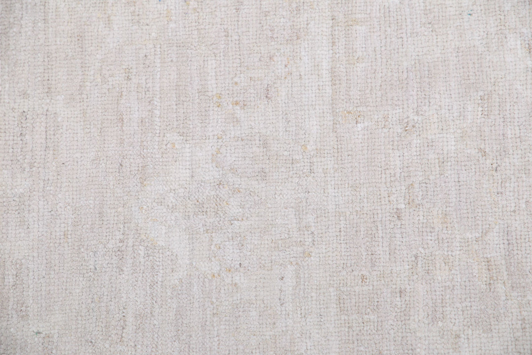 Hand Knotted Fine Serenity Wool Rug 3' 0" x 10' 1" - No. AT92388