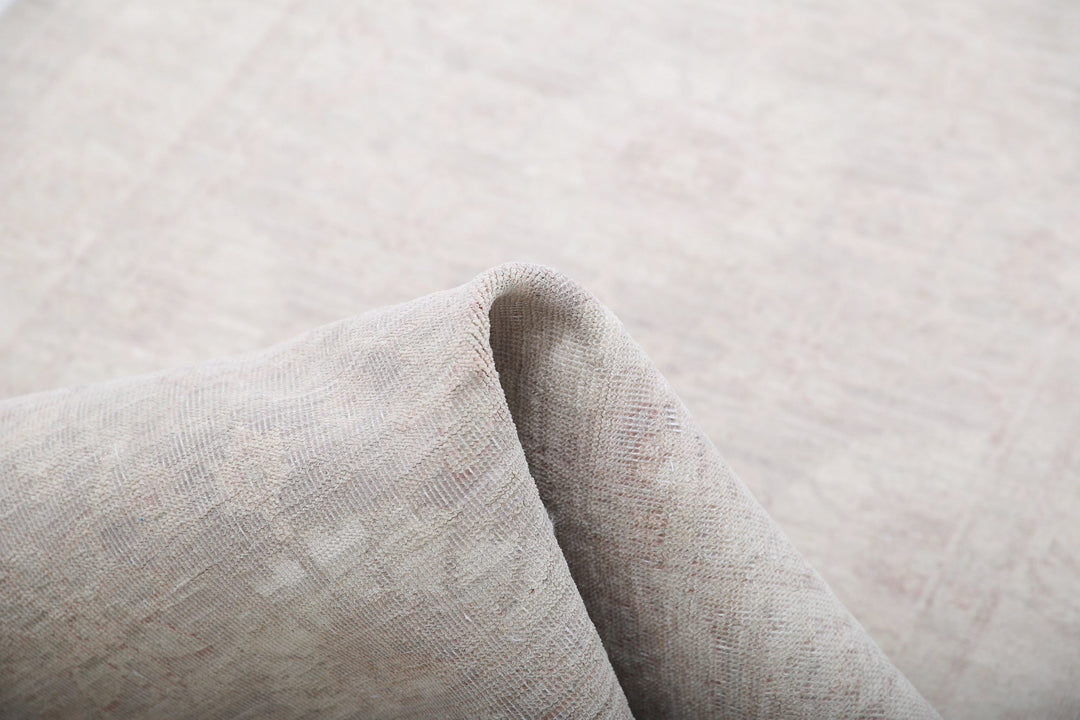 Hand Knotted Fine Serenity Wool Rug 2' 9" x 10' 2" - No. AT50331