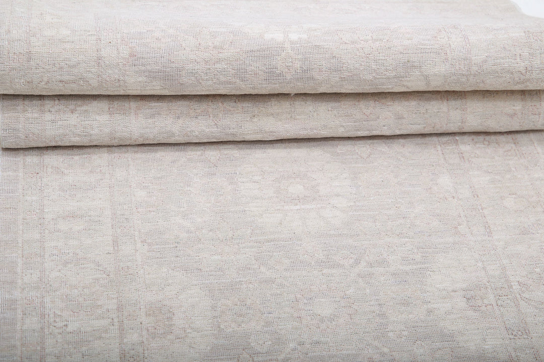 Hand Knotted Fine Serenity Wool Rug 2' 9" x 10' 2" - No. AT50331