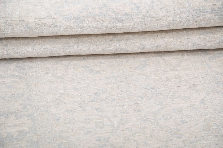 Hand Knotted Fine Serenity Wool Rug 2' 11" x 9' 11" - No. AT30067