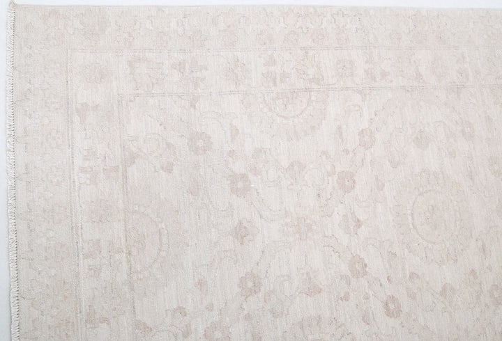 Hand Knotted Fine Serenity Wool Rug 6' 7" x 9' 4" - No. AT13836