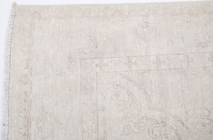 Hand Knotted Fine Serenity Wool Rug 2' 8" x 8' 0" - No. AT22083