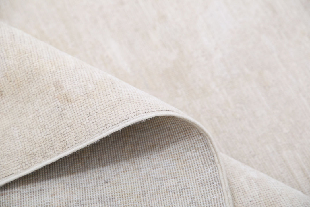 Hand Knotted Fine Serenity Wool Rug 5' 11" x 8' 9" - No. AT84870