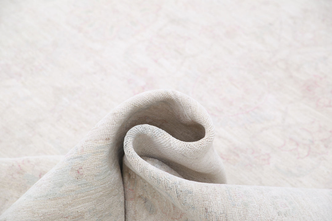 Hand Knotted Fine Serenity Wool Rug 6' 2" x 8' 5" - No. AT91385