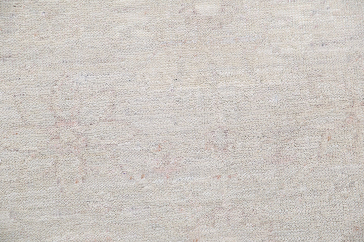 Hand Knotted Fine Serenity Wool Rug 2' 10" x 10' 0" - No. AT63154