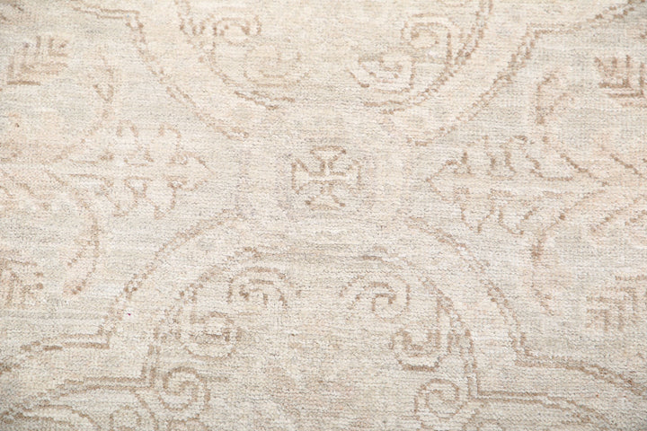 Hand Knotted Fine Serenity Wool Rug 3' 0" x 10' 1" - No. AT17155