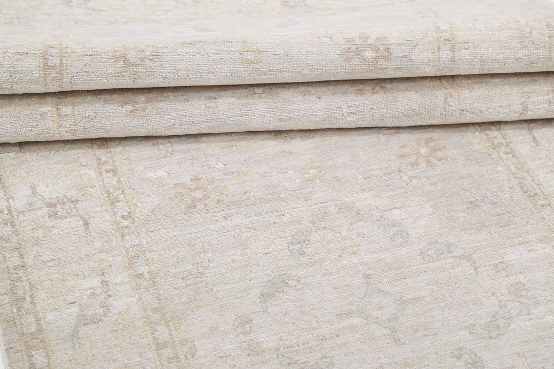 Hand Knotted Fine Serenity Wool Rug 3' 4" x 9' 10" - No. AT78840