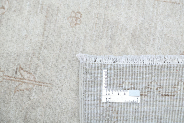 Hand Knotted Fine Serenity Wool Rug 2' 6" x 8' 10" - No. AT58606