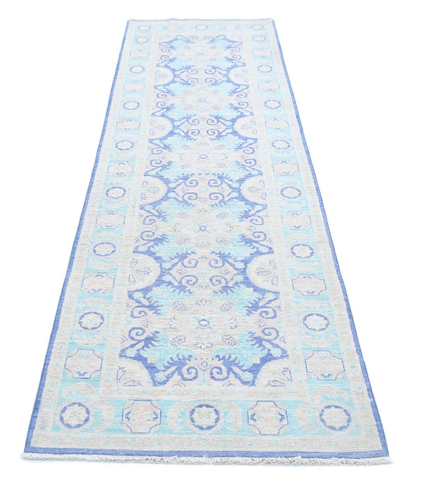 Hand Knotted Fine Serenity Wool Rug 2' 7" x 9' 6" - No. AT48282