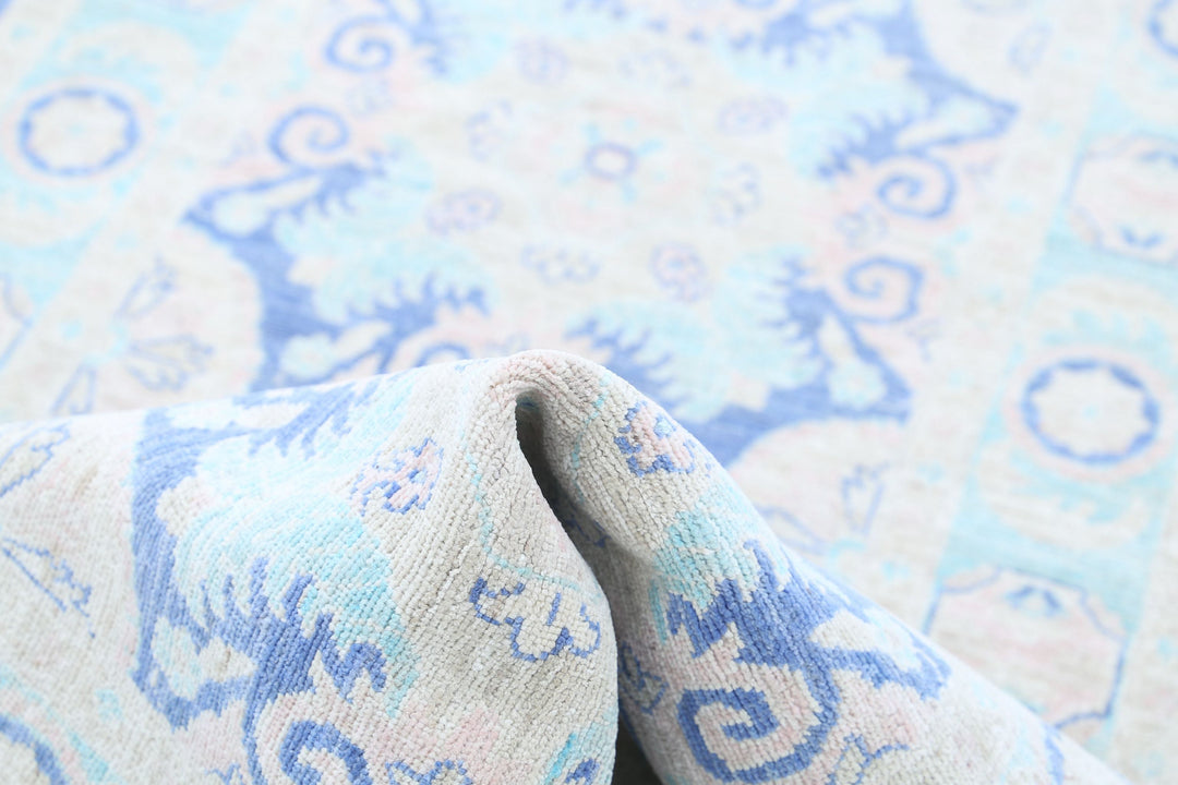 Hand Knotted Fine Serenity Wool Rug 2' 7" x 9' 6" - No. AT48282