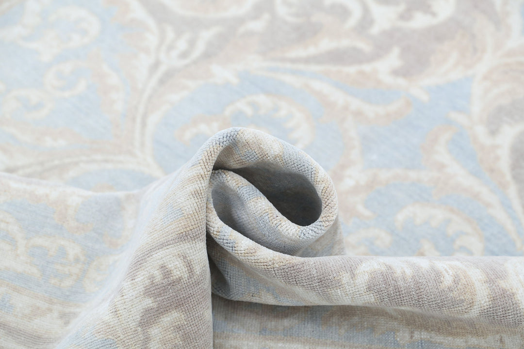 Hand Knotted Fine Serenity Wool Rug 5' 1" x 9' 8" - No. AT97138