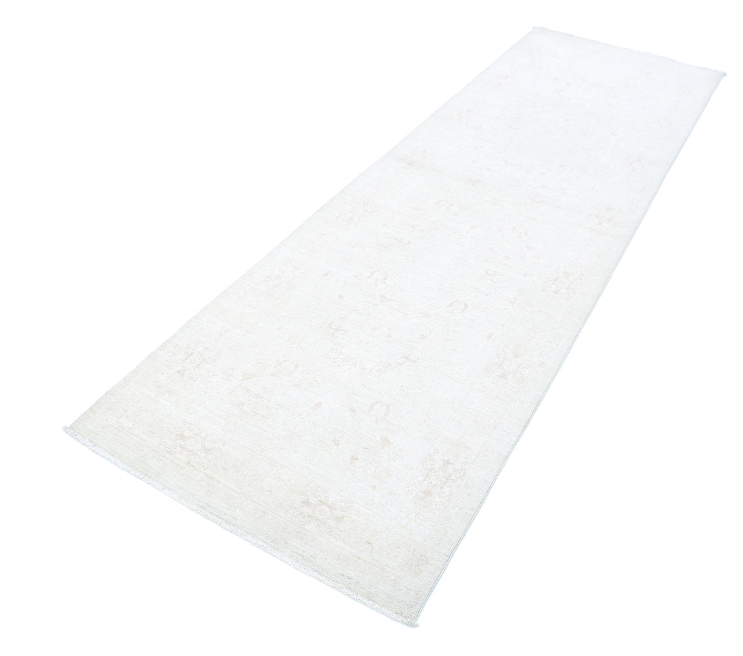 Hand Knotted Fine Serenity Wool Rug 3' 0" x 9' 8" - No. AT82704