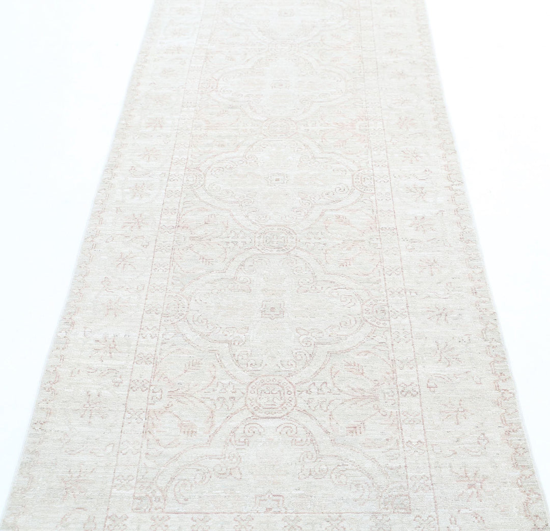 Hand Knotted Fine Serenity Wool Rug 2' 11" x 10' 1" - No. AT38701