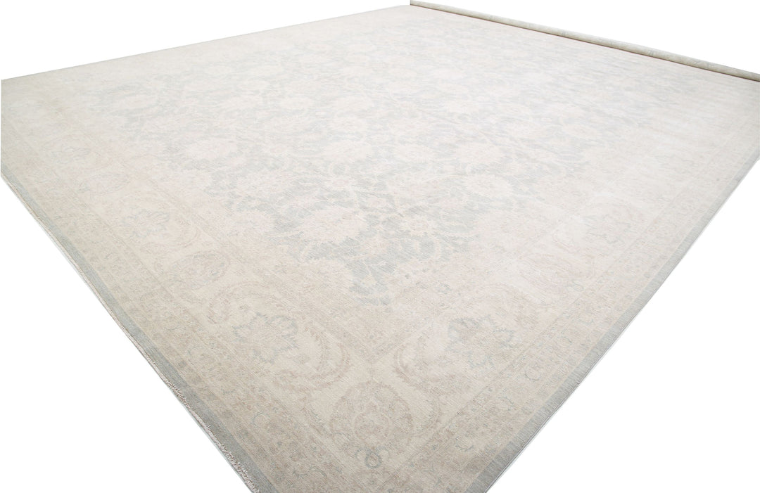Hand Knotted Fine Serenity Wool Rug 17' 8" x 22' 0" - No. AT34883