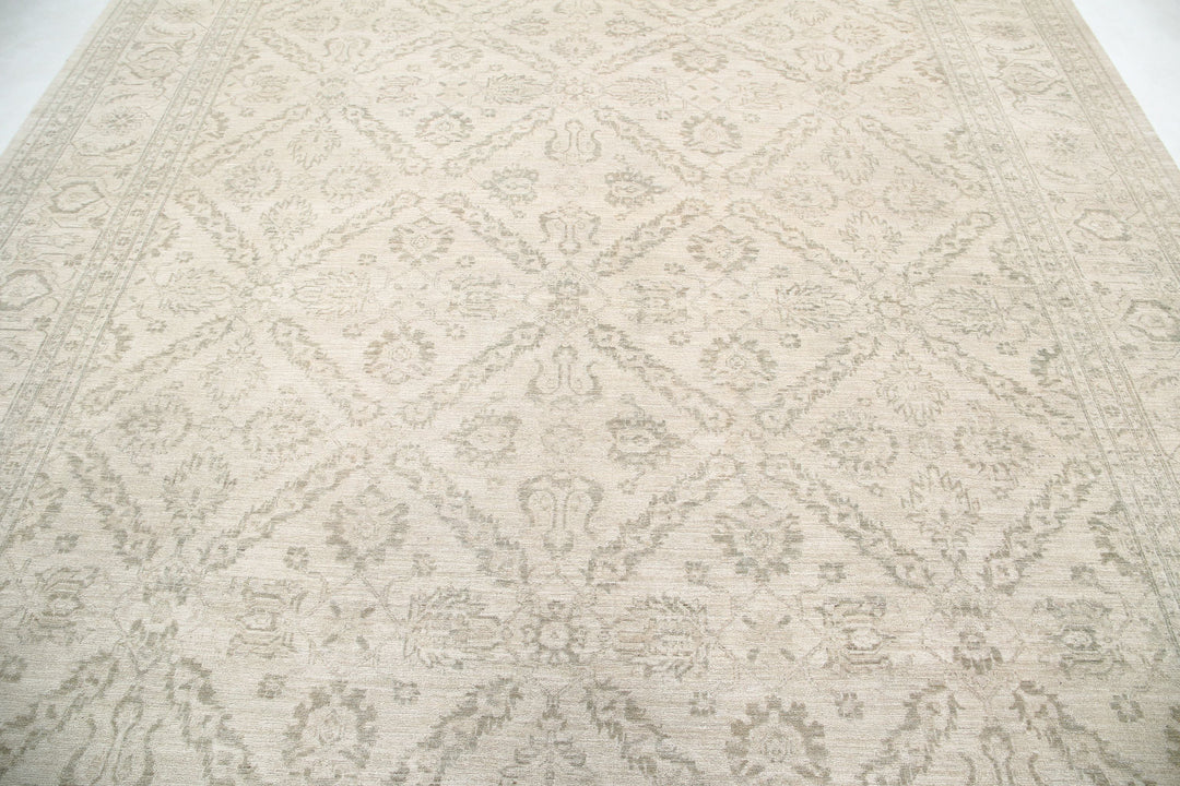 Hand Knotted Fine Serenity Wool Rug 9' 9" x 12' 10" - No. AT88067
