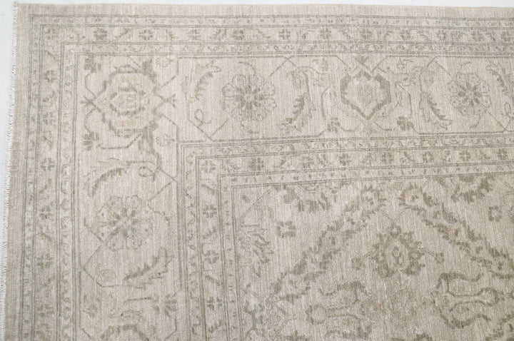 Hand Knotted Fine Serenity Wool Rug 9' 9" x 12' 10" - No. AT88067
