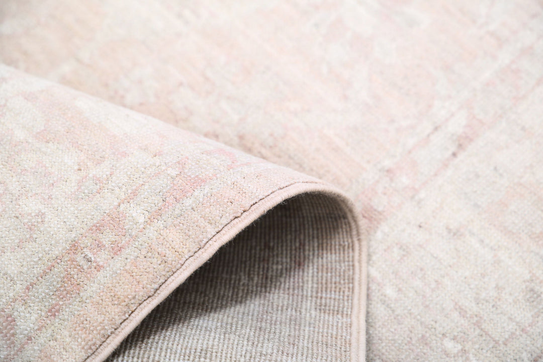 Hand Knotted Fine Serenity Wool Rug 3' 7" x 10' 1" - No. AT79057