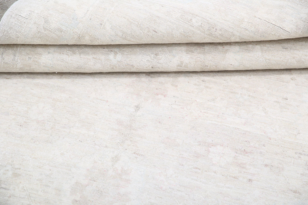 Hand Knotted Fine Serenity Wool Rug 3' 10" x 10' 6" - No. AT75069