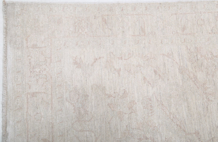 Hand Knotted Fine Serenity Wool Rug 3' 10" x 12' 6" - No. AT30130