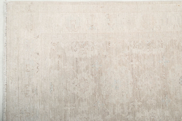 Hand Knotted Fine Serenity Wool Rug 4' 1" x 12' 4" - No. AT93778