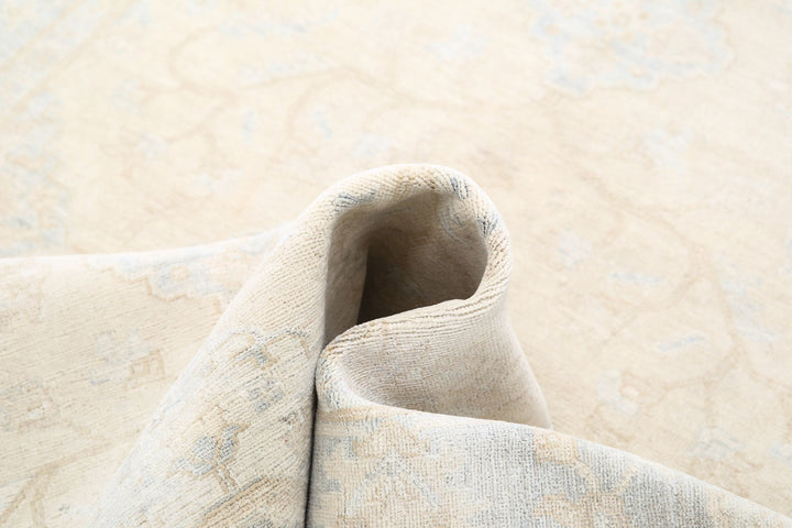 Hand Knotted Fine Serenity Wool Rug 4' 1" x 15' 0" - No. AT15401