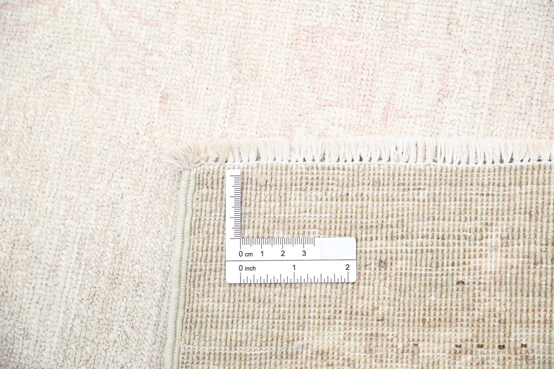 Hand Knotted Fine Serenity Wool Rug 5' 3" x 9' 9" - No. AT20840