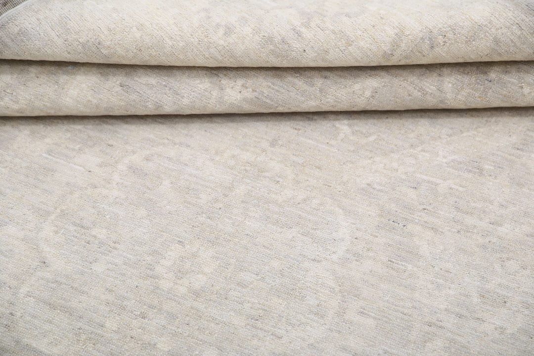 Hand Knotted Fine Serenity Wool Rug 4' 9" x 14' 8" - No. AT57923