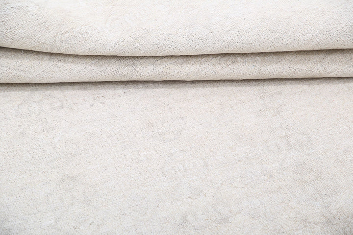 Hand Knotted Fine Serenity Wool Rug 4' 6" x 9' 6" - No. AT13498