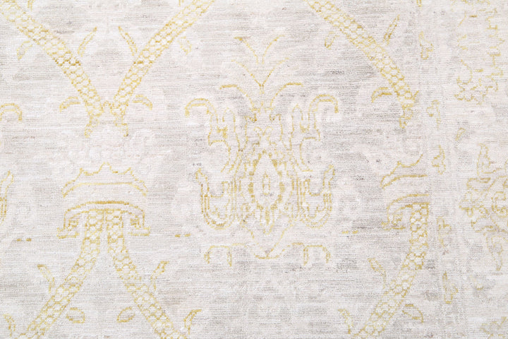 Hand Knotted Fine Serenity Wool Rug 6' 3" x 10' 9" - No. AT90847