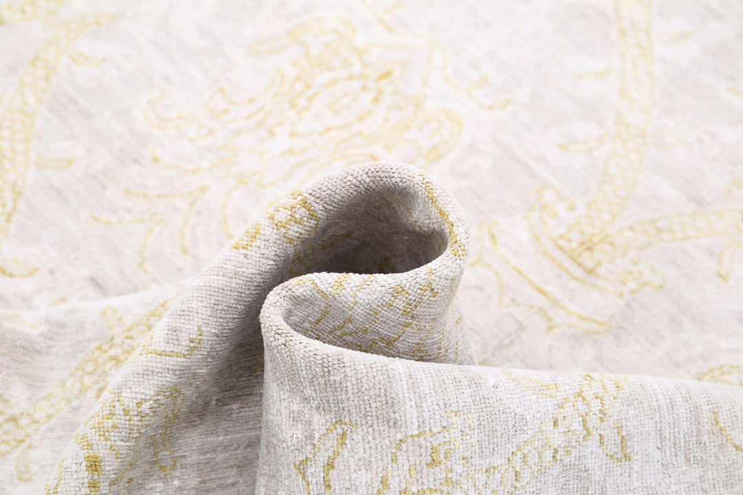 Hand Knotted Fine Serenity Wool Rug 6' 3" x 10' 9" - No. AT90847