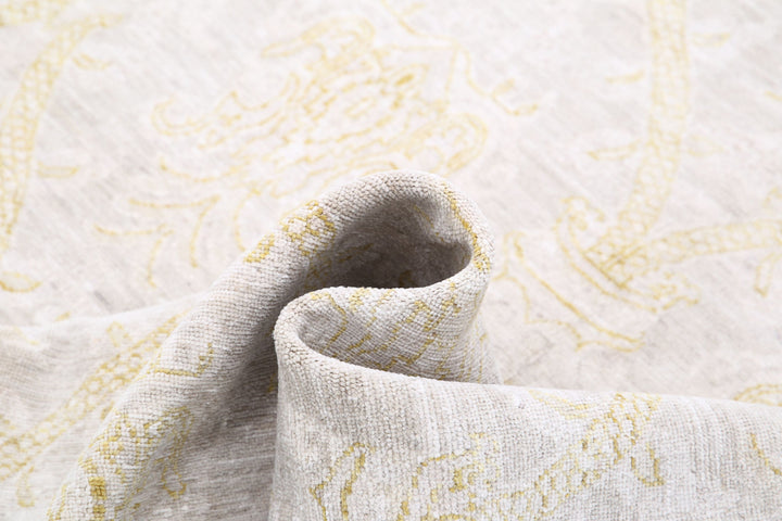 Hand Knotted Fine Serenity Wool Rug 6' 3" x 10' 9" - No. AT90847