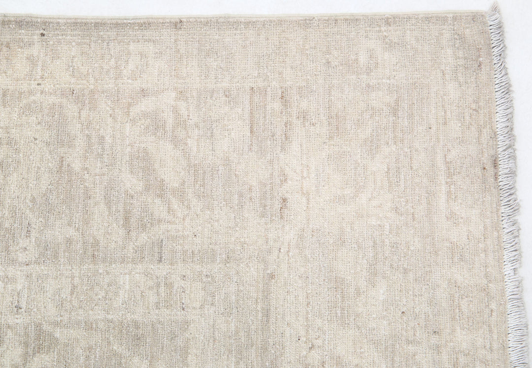 Hand Knotted Fine Serenity Wool Rug 6' 0" x 11' 5" - No. AT43258