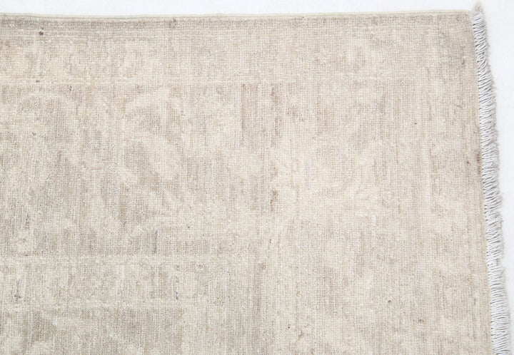 Hand Knotted Fine Serenity Wool Rug 6' 0" x 11' 5" - No. AT43258