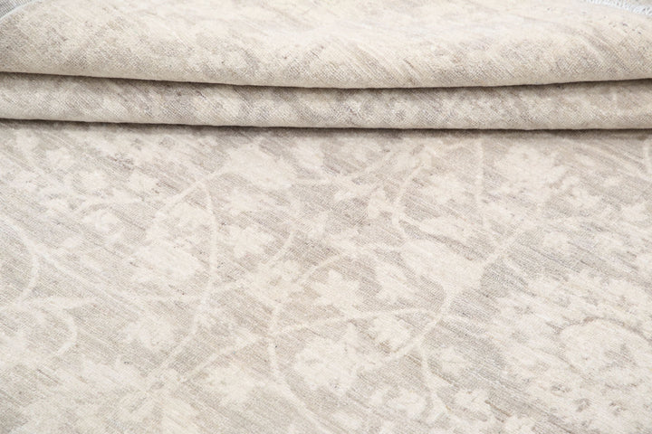 Hand Knotted Fine Serenity Wool Rug 6' 0" x 11' 5" - No. AT43258