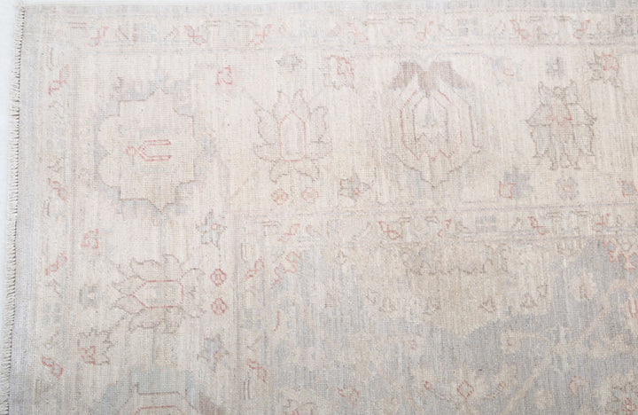 Hand Knotted Fine Serenity Wool Rug 6' 0" x 8' 4" - No. AT68732