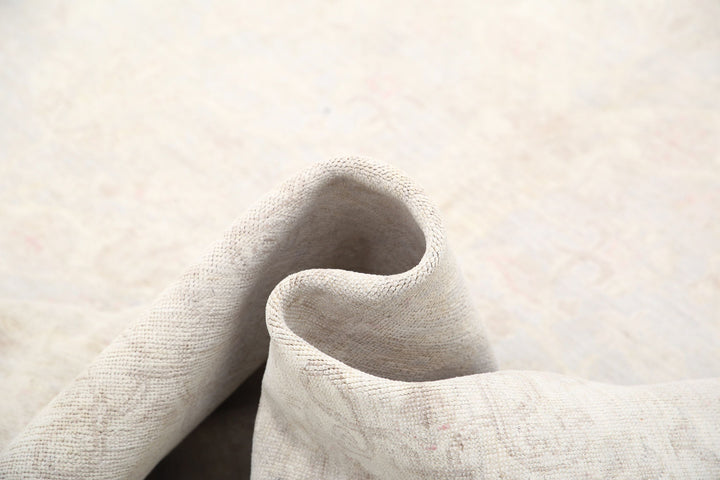 Hand Knotted Fine Serenity Wool Rug 6' 1" x 7' 11" - No. AT86021