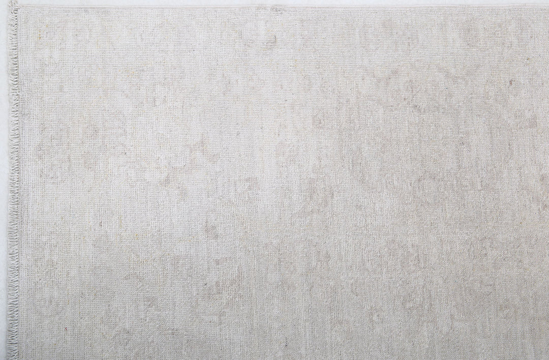 Hand Knotted Fine Serenity Wool Rug 5' 11" x 8' 5" - No. AT56230