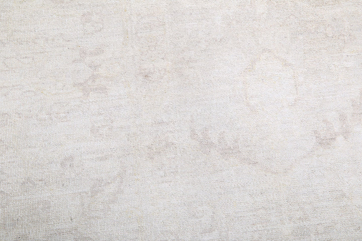 Hand Knotted Fine Serenity Wool Rug 5' 11" x 8' 5" - No. AT56230